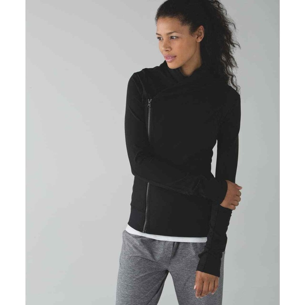 Lululemon Bhakti Yoga Women’s Black Jacket- Size 4